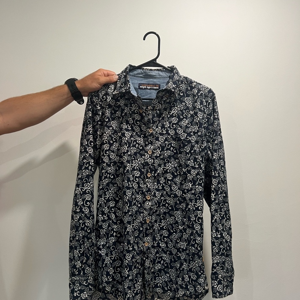Reyn Spooner Blue and White Dress Shirt